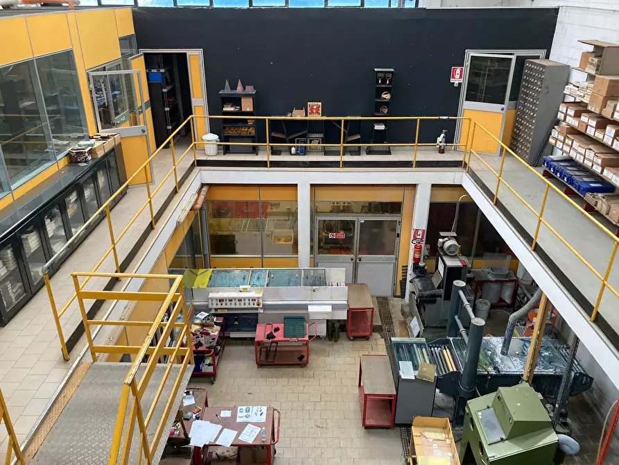 Immagine 1 di Attività commerciale in vendita  in Via Giuseppe Di Vittorio 1 a Peschiera Borromeo