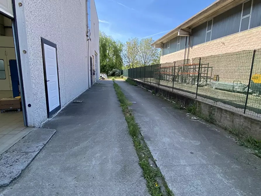 Immagine 6 di Capannone industriale in affitto  in VIA DELL'AGRICOLTURA 12 a Pizzighettone