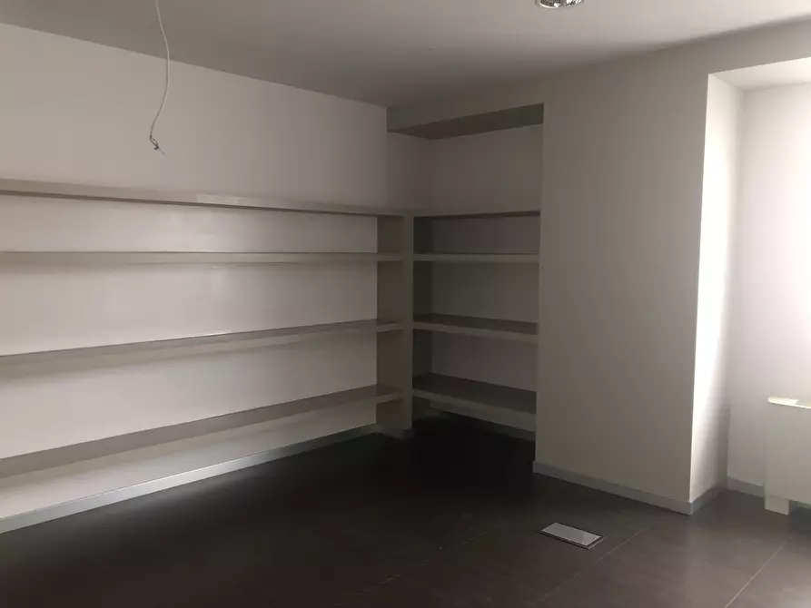 Immagine 6 di Ufficio in vendita  in Via Giovanni Paolo II 11 a Vigevano