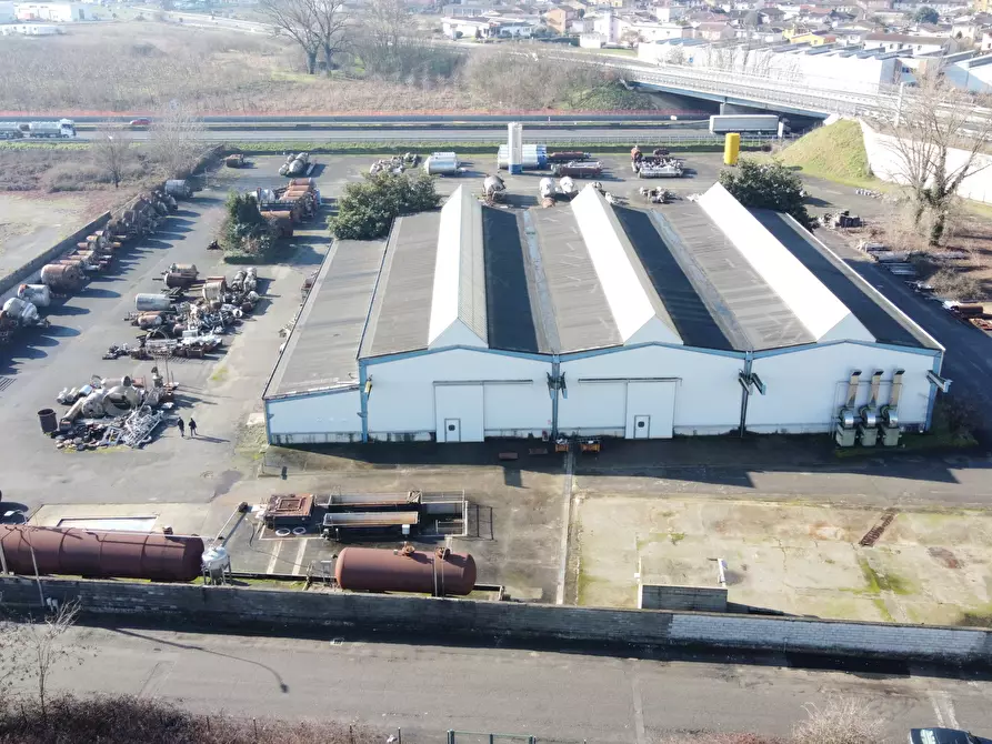 Immagine 19 di Capannone industriale in vendita  in Via delle Industrie a Guardamiglio