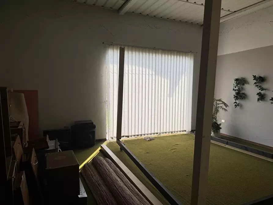 Immagine 18 di Capannone industriale in vendita  a Caselle Landi