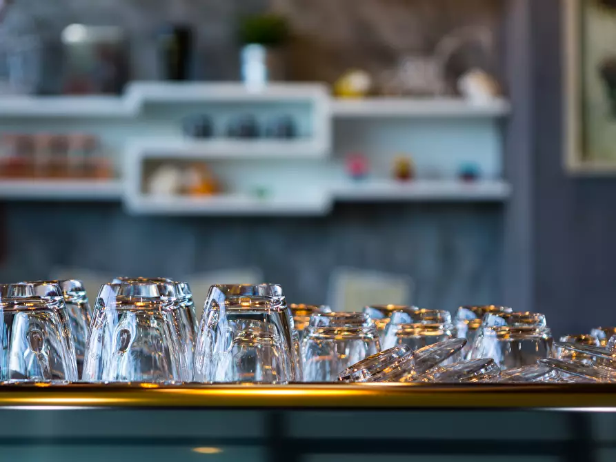 Immagine 12 di Bar / Ristorante in vendita  in via Cadore 6 a Milano