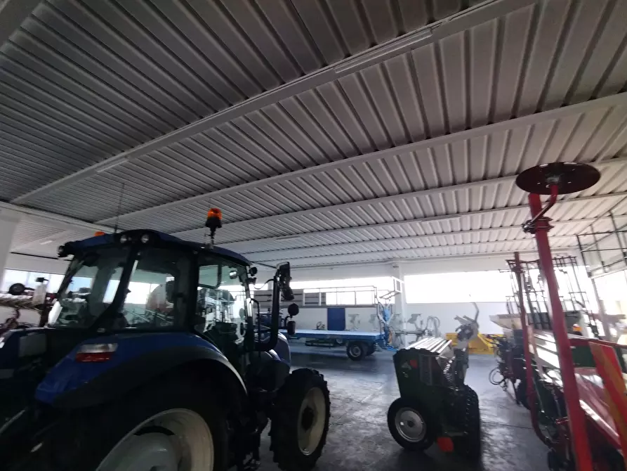 Immagine 16 di Attività artigianale in vendita  in Via Casellati 8 a San Giovanni In Croce