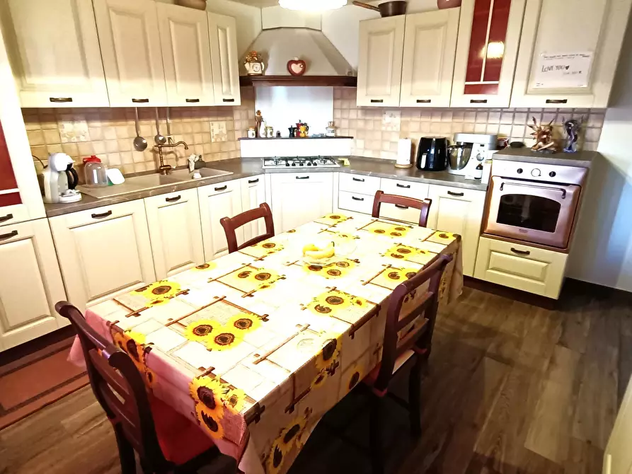 Immagine 8 di Casa indipendente in vendita  a Rovigo