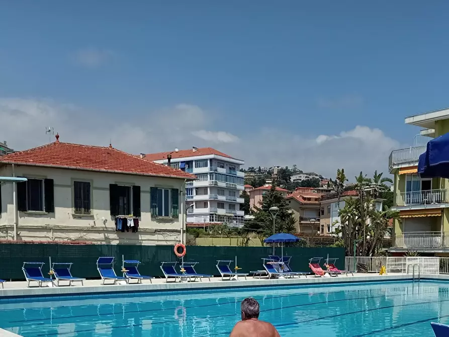 Immagine 3 di Monolocale in vendita  a San Remo