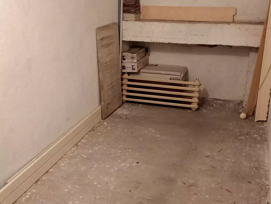 Immagine 21 di Bilocale in vendita  a San Remo