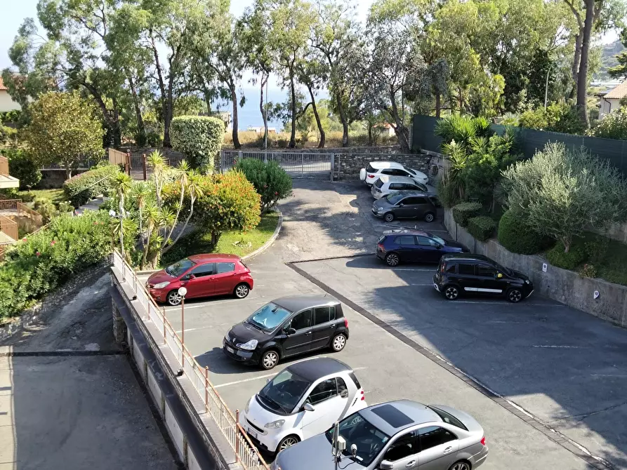Immagine 4 di Trilocale in vendita  in Via Padre Semeria 466 a San Remo