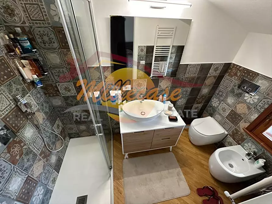 Immagine 2 di Trilocale in vendita  in VIA ISOLA a Siracusa