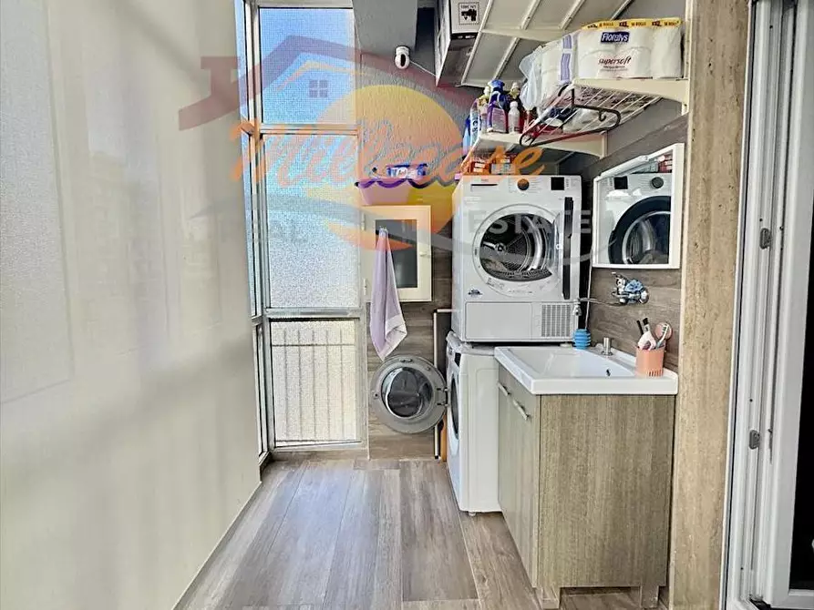 Immagine 3 di Quadrilocale in vendita  in Viale Santa Panagia a Siracusa