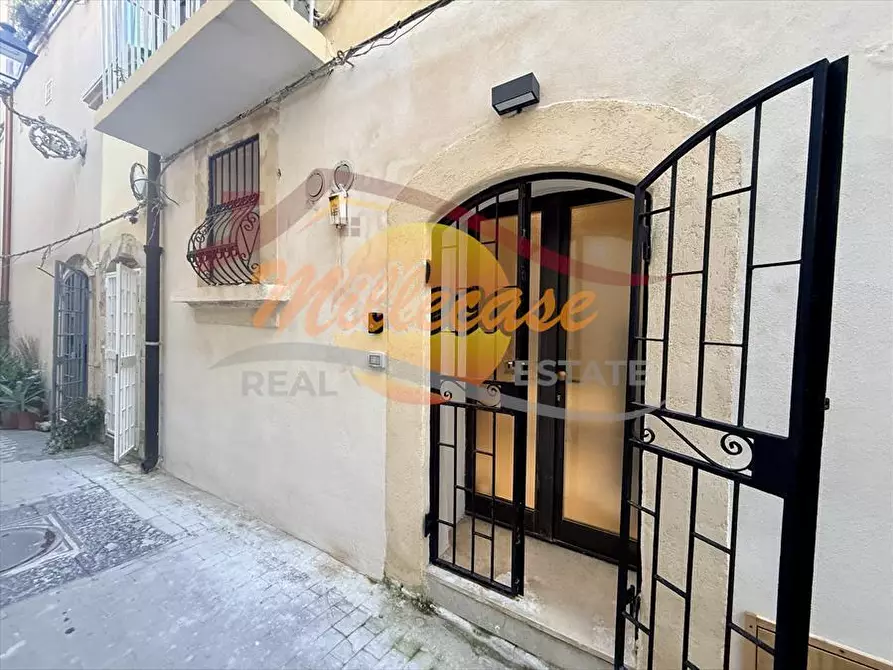 Immagine 15 di Bilocale in vendita  in VIA DELLA GIUDECCA a Siracusa