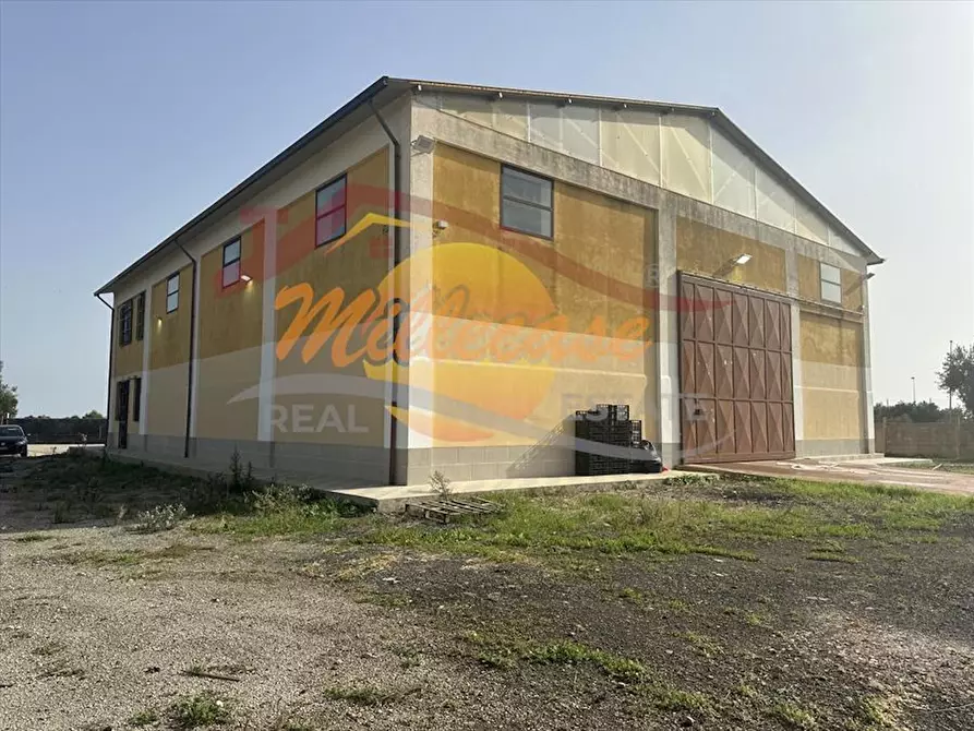 Immagine 12 di Attività artigianale in vendita  in Via Elorina a Siracusa