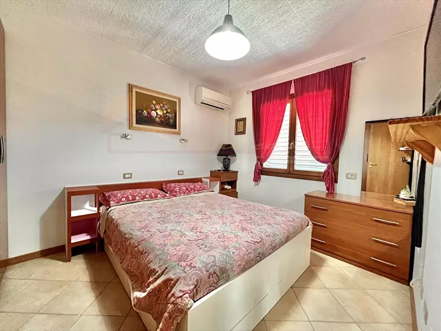 Immagine 23 di Villa in vendita  in Via Brancati a Melilli