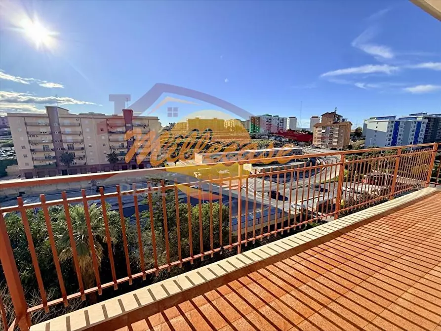 Immagine 14 di Pentalocale in vendita  in Via Gaetano Barresi a Siracusa