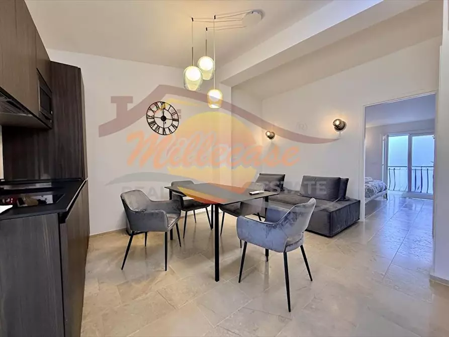 Immagine 13 di Bilocale in vendita  in VIA VINCENZO MIRABELLA a Siracusa