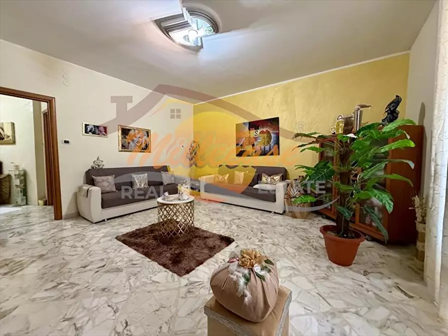 Immagine 9 di Pentalocale in vendita  in Piazza della Vittoria a Siracusa