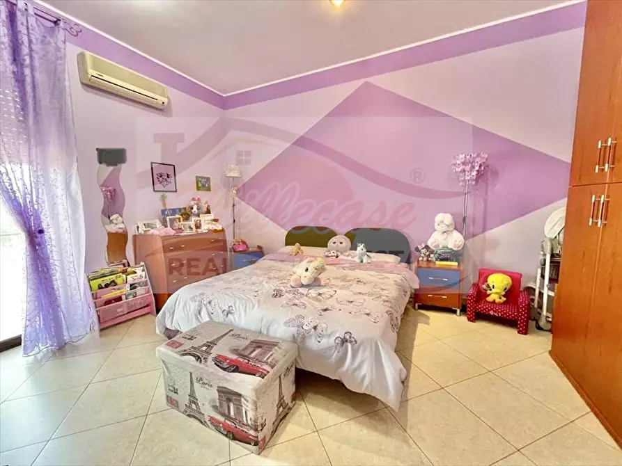 Immagine 11 di Quadrilocale in vendita  in VIA NOVELLI a Siracusa