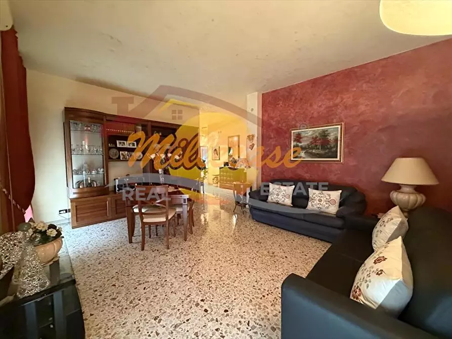 Immagine 8 di Quadrilocale in vendita  in Via Tisia a Siracusa
