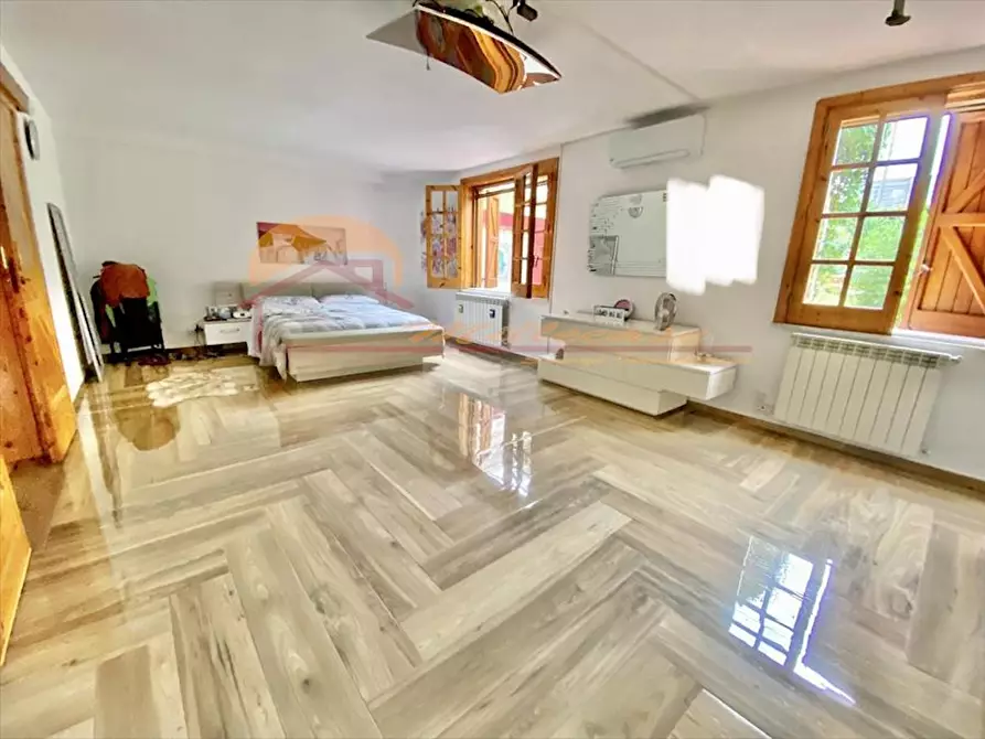 Immagine 13 di Villa in vendita  in Via Luigi Maria Monti a Siracusa