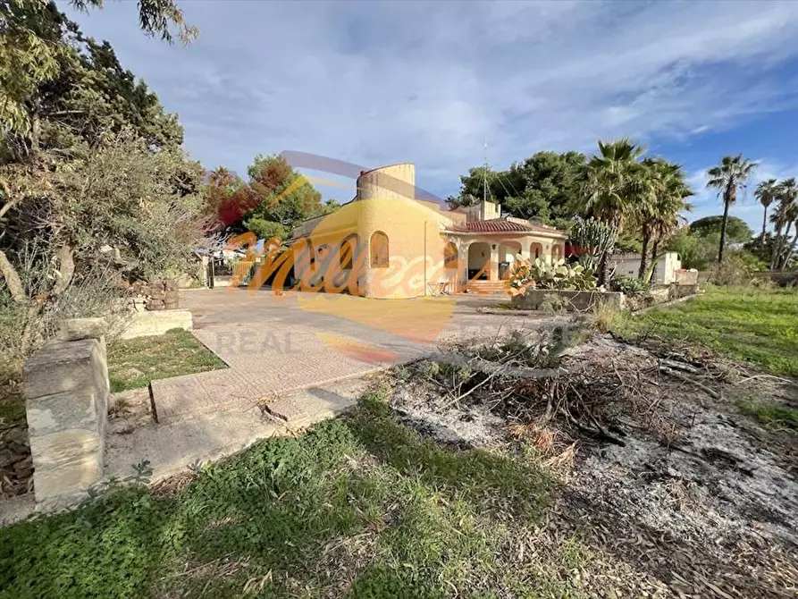 Immagine 5 di Villa in vendita  in VIA BLANCO a Siracusa