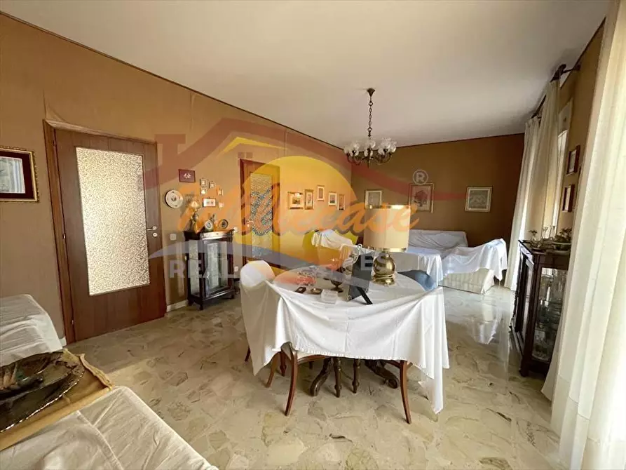 Immagine 14 di Pentalocale in vendita  in Via Alessandro Specchi a Siracusa