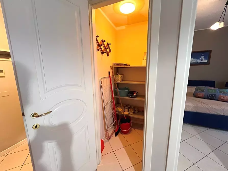 Immagine 25 di Bilocale in affitto  in Via Lungofiume 12 a San Bartolomeo Al Mare
