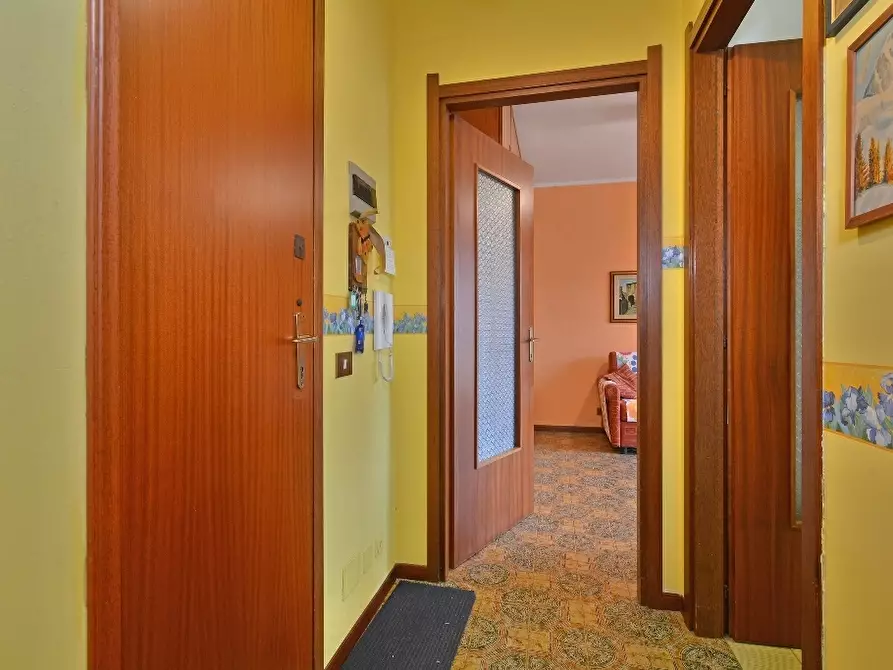 Immagine 85 di Bilocale in vendita  in Via Carlo conti 36 a San Bartolomeo Al Mare