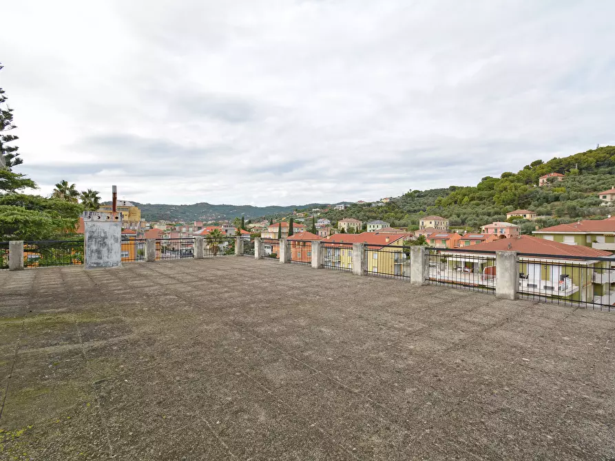 Immagine 25 di Monolocale in vendita  in Via Aurelia 205 a San Bartolomeo Al Mare