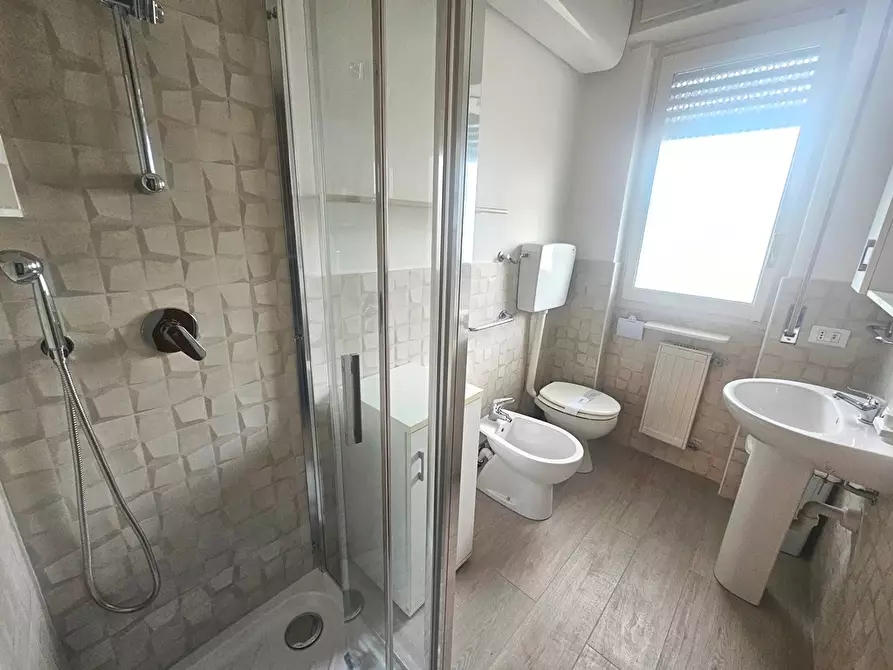 Immagine 8 di Trilocale in affitto  in Via Cristoforo Colombo 1616 a San Bartolomeo Al Mare