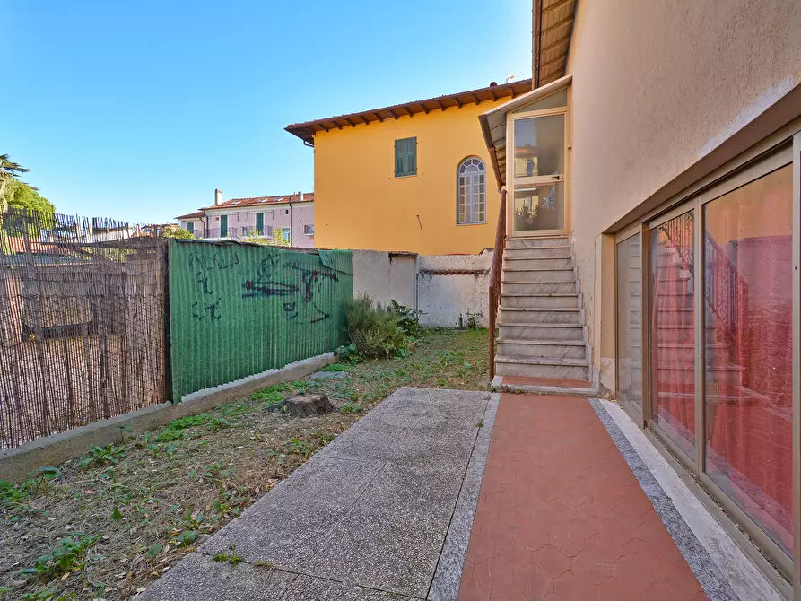 Immagine 15 di Casa indipendente in vendita  in Via Indiani 19 a Diano Marina