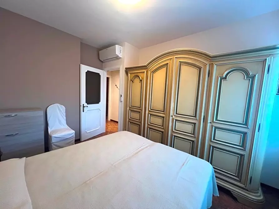 Immagine 42 di Trilocale in affitto  in Via Aurelia 57 a San Bartolomeo Al Mare