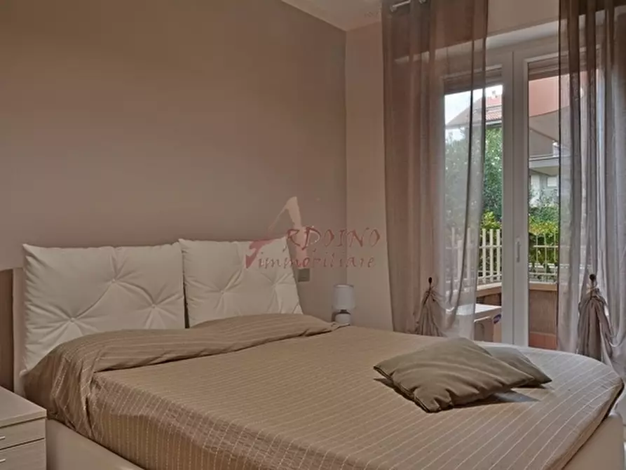 Immagine 23 di Trilocale in vendita  in Viale Europa a San Bartolomeo Al Mare