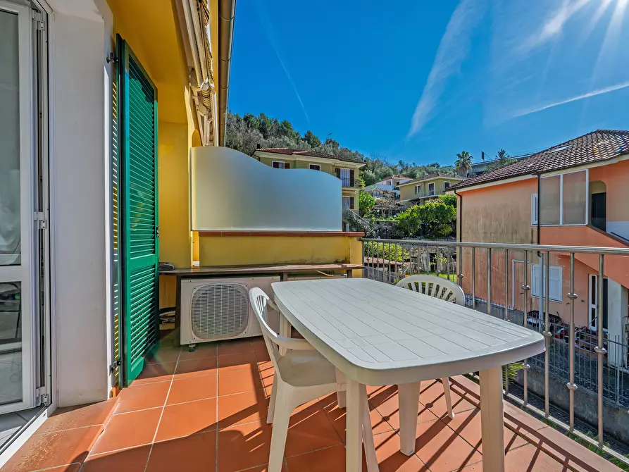 Immagine 41 di Trilocale in vendita  in Via Pairola 44 a San Bartolomeo Al Mare