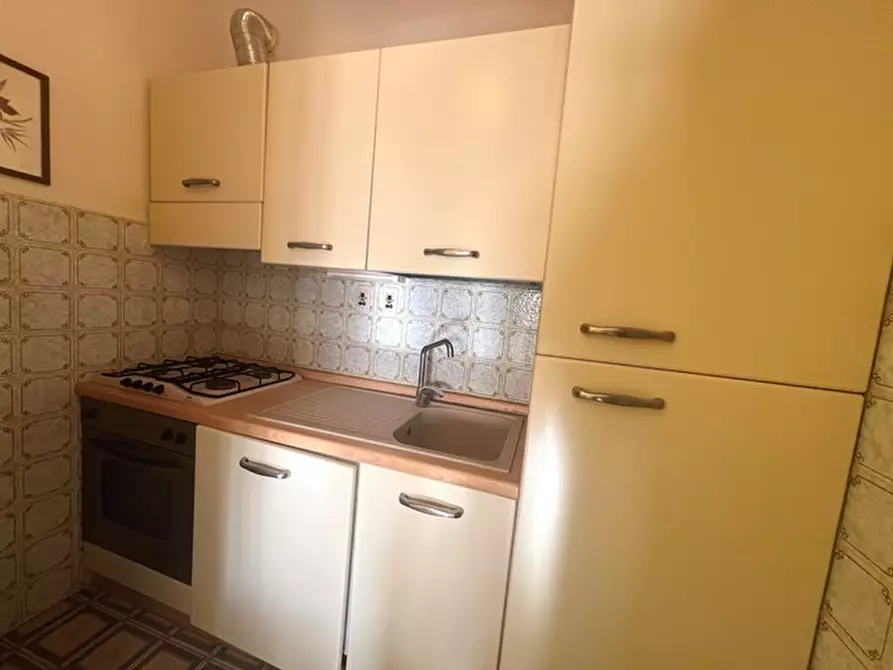 Immagine 40 di Bilocale in affitto  in Via Ischia 5 a San Bartolomeo Al Mare