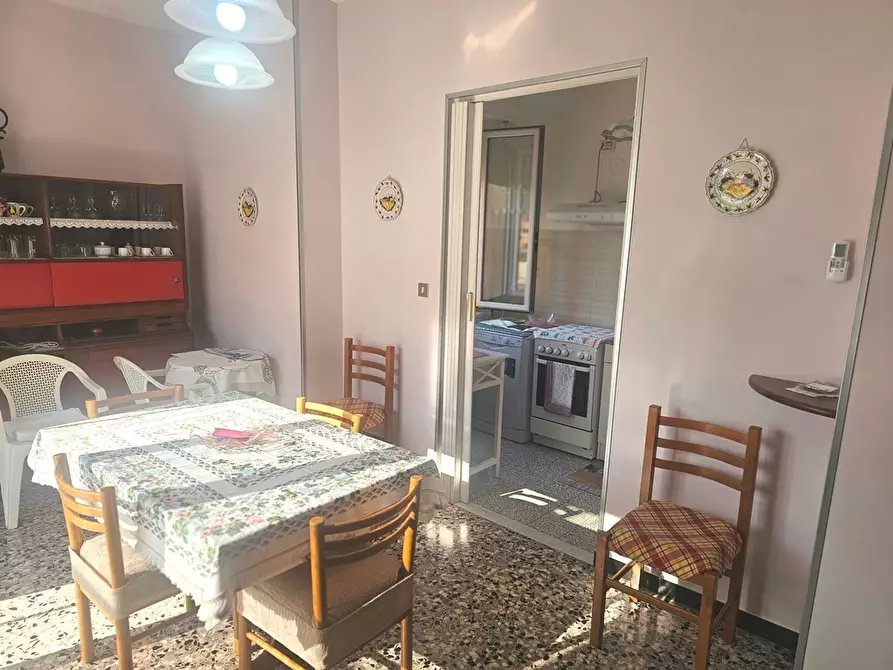 Immagine 39 di Bilocale in vendita  in Via Sicilia 9 a San Bartolomeo Al Mare