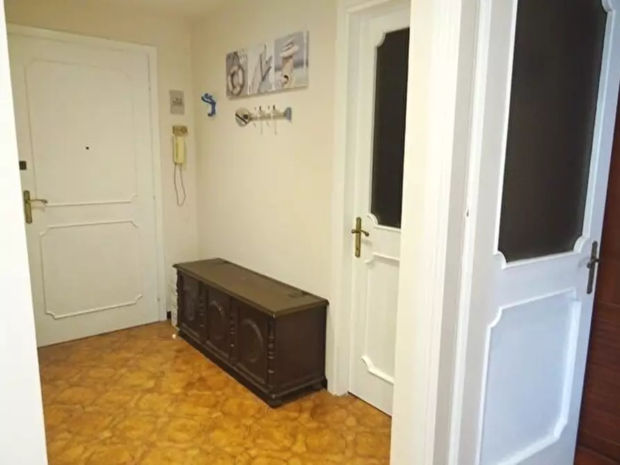 Immagine 35 di Trilocale in affitto  in Via Aurelia 57 a San Bartolomeo Al Mare