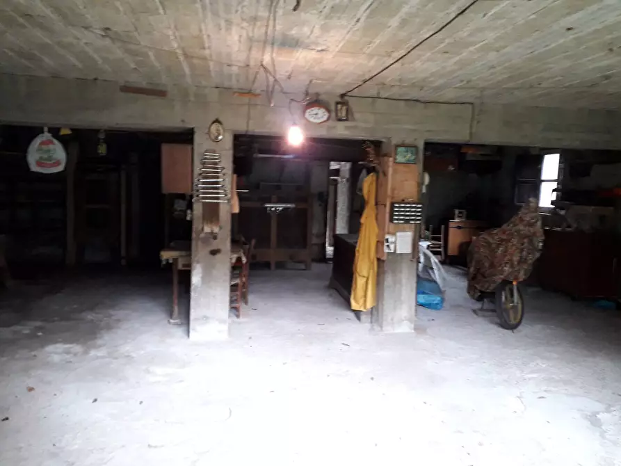 Immagine 6 di Casa indipendente in vendita  in orsi a Decollatura