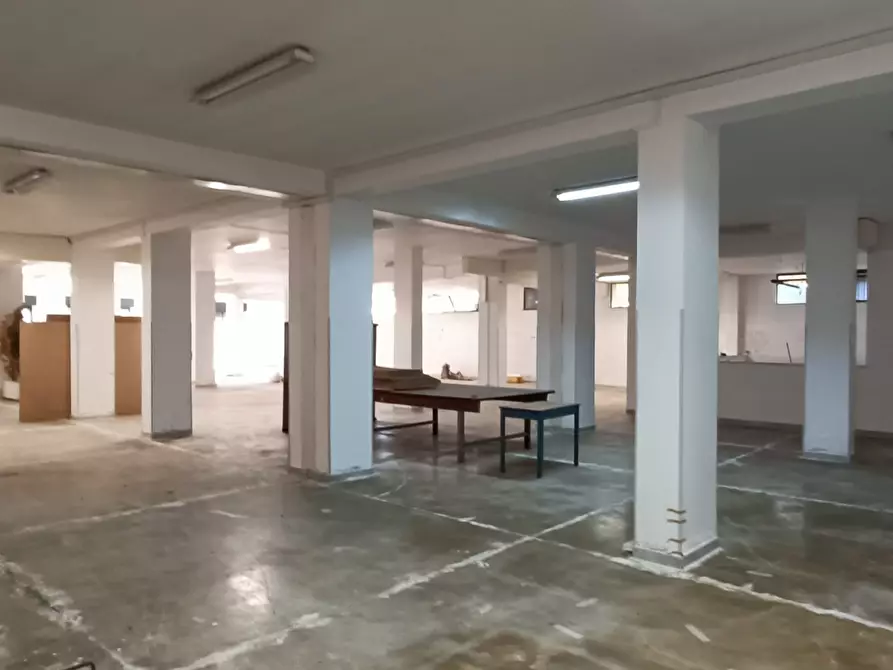 Immagine 8 di Magazzino in affitto  in Via del Progresso a Lamezia Terme