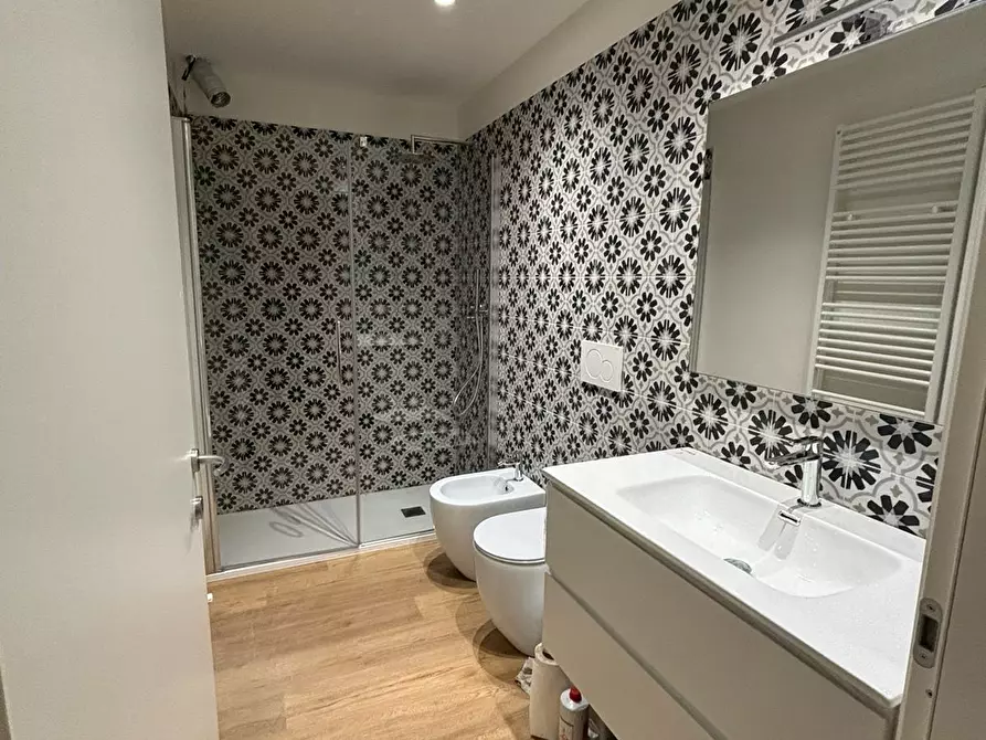 Immagine 16 di Bilocale in affitto  in VIA BELLEZIA 20 a Torino