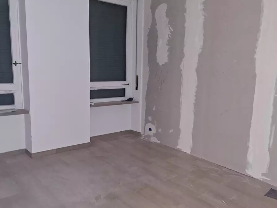 Immagine 5 di Ufficio in affitto  in Corso Duca degli Abruzzi 15 a Torino