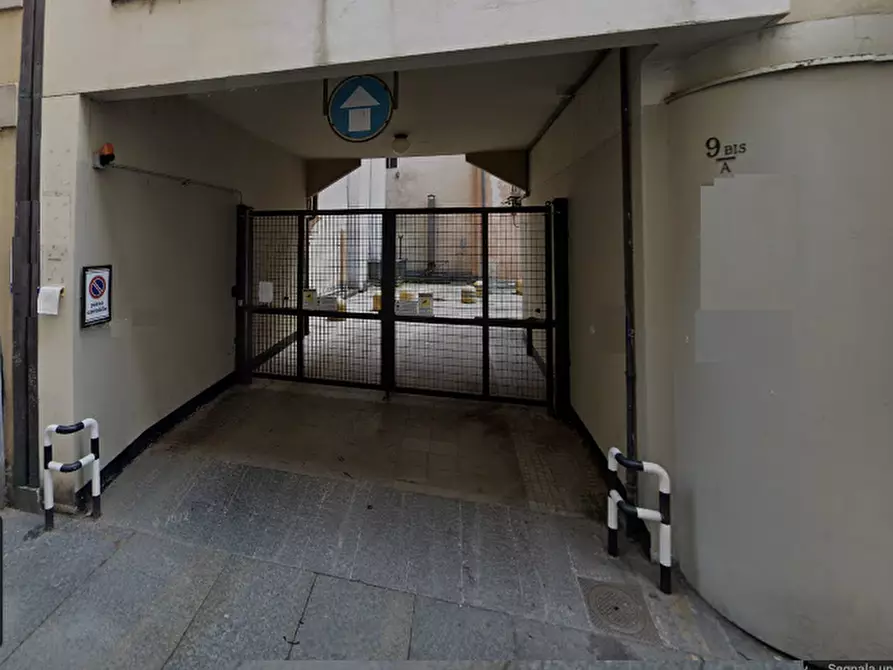 Immagine 1 di Garage in affitto  in Via Palazzo di Città 4 a Torino