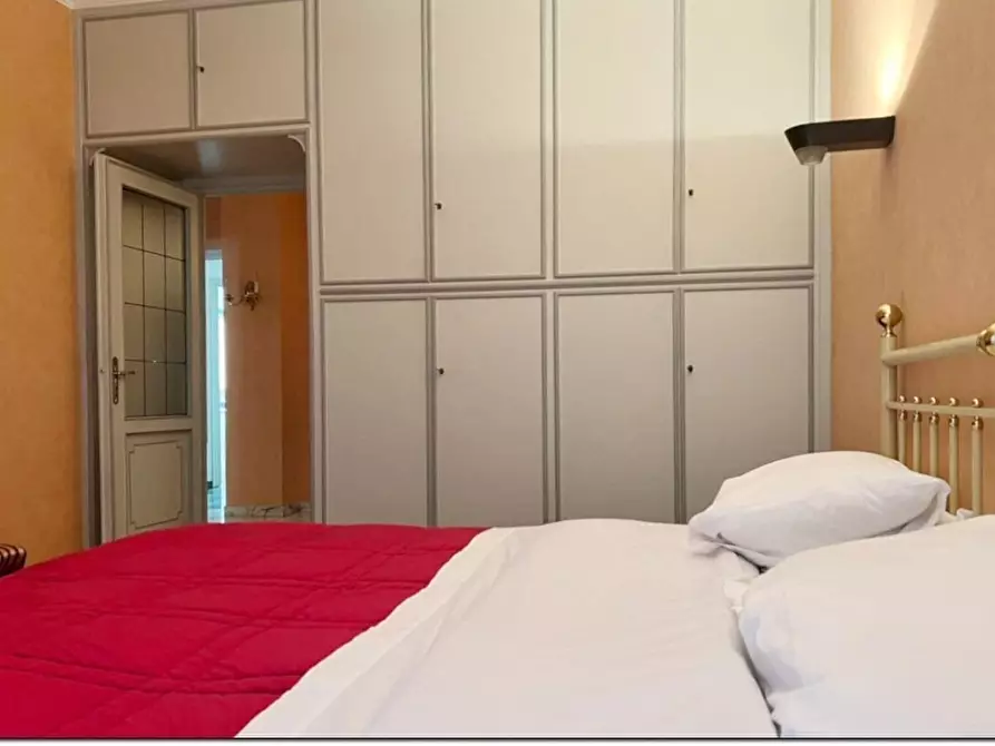 Immagine 13 di Pentalocale in affitto  a Torino