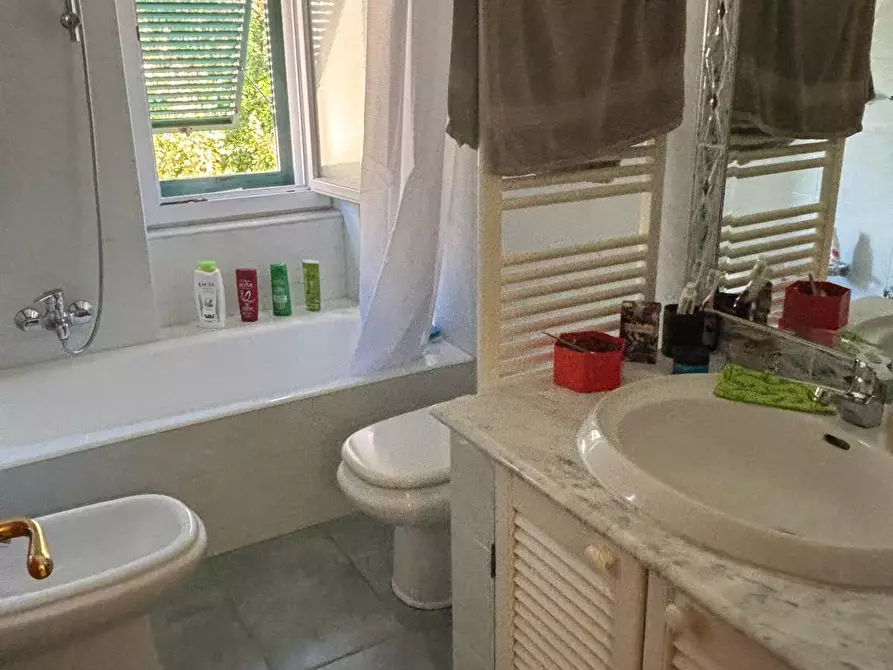 Immagine 18 di Quadrilocale in vendita  a La Spezia