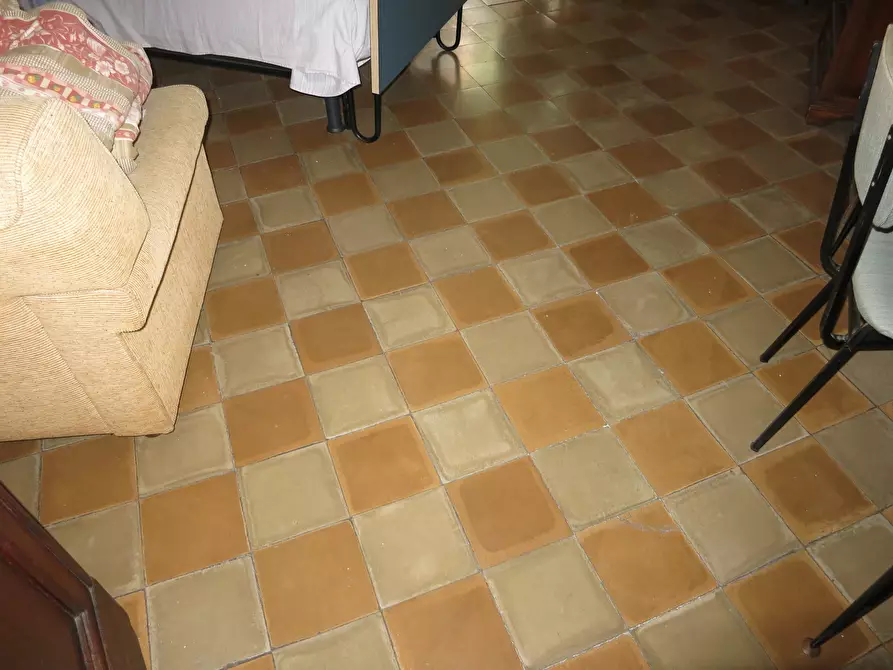 Immagine 5 di Quadrilocale in vendita  a Sarzana