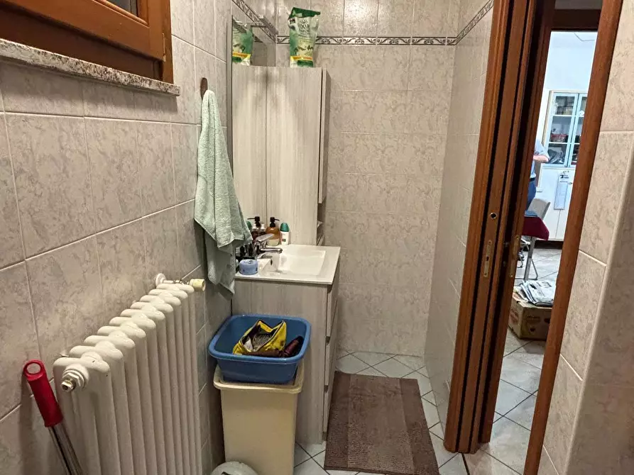 Immagine 20 di Bilocale in vendita  a Parma