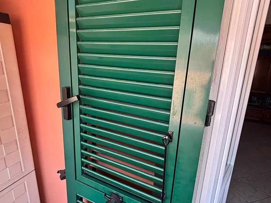 Immagine 8 di Quadrilocale in vendita  a La Spezia