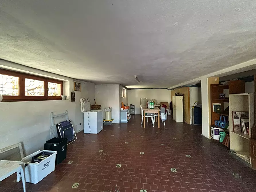 Immagine 23 di Quadrilocale in vendita  a Sarzana