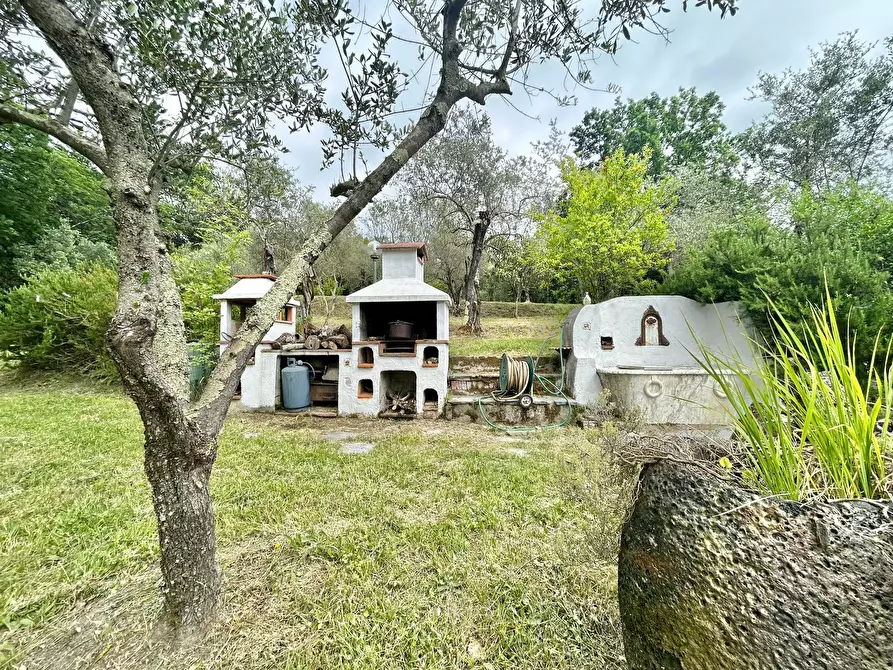 Immagine 34 di Casa indipendente in vendita  a Castelnuovo Magra