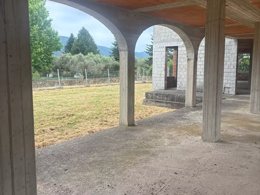 Immagine 9 di Rustico / casale in vendita  a Sarzana