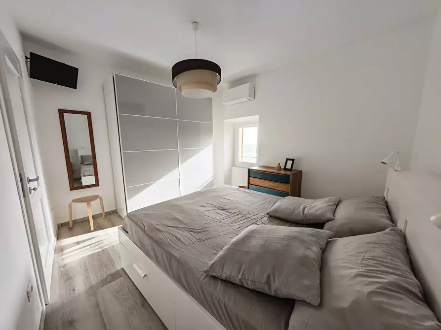 Immagine 6 di Trilocale in affitto  a Bolano