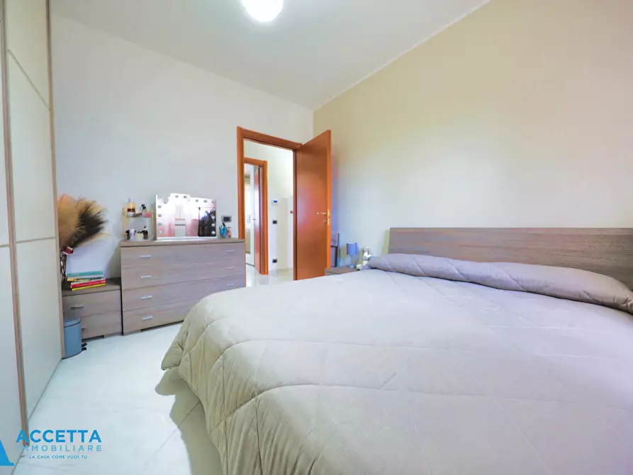 Immagine 15 di Quadrilocale in vendita  in Via Giovanni Borraccino 8 a Taranto